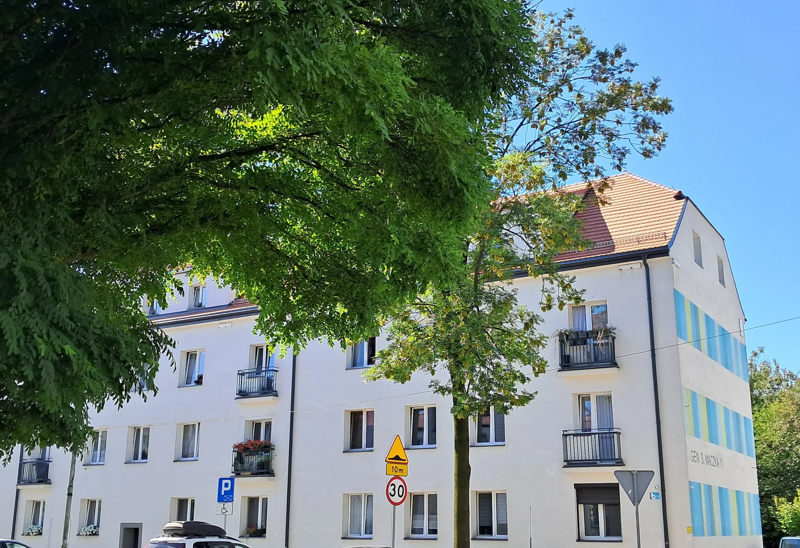 Maczka 11 – kiedyś i dziś